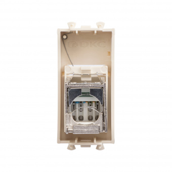 DKC Avanti Ванильная дымка Компьютерная розетка RJ-45  категория 6 экранированная 1 модуль