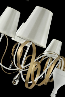 Подвесная люстра Maytoni Intreccio ARM010-08-W
